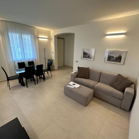 דירות פיאצ'נצה Casavale Elegante Residenza 108 Mq Max 7 Persone מראה חיצוני תמונה